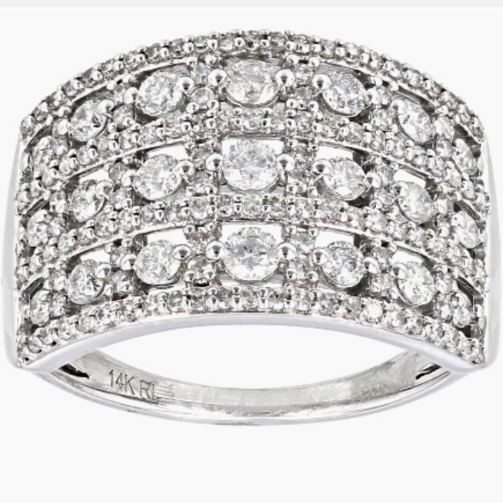 1+Carat Diamond Ring in 14k White Gold size 7